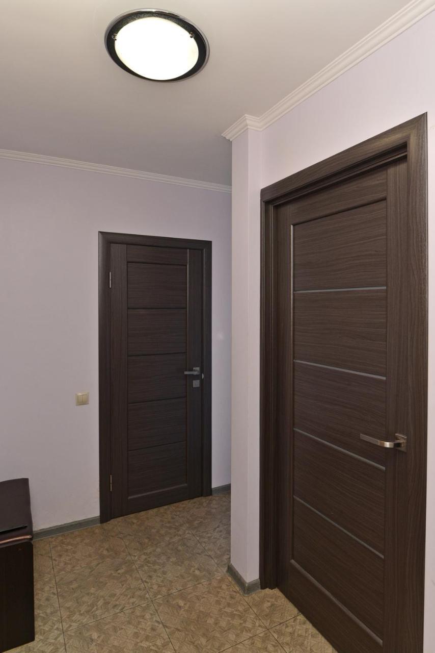 Apartament On Vasylia Lypkivskoho 24 Kiev Ngoại thất bức ảnh