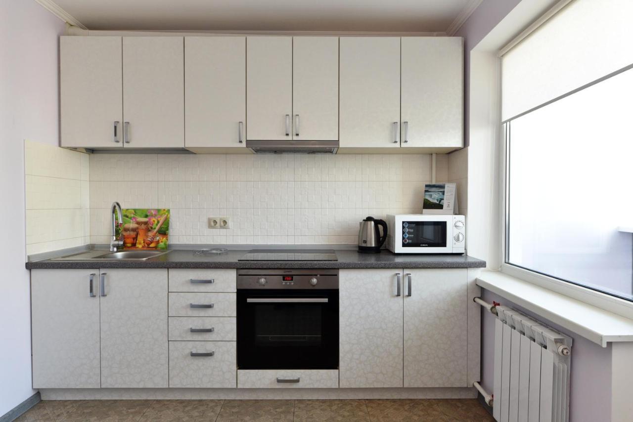 Apartament On Vasylia Lypkivskoho 24 Kiev Ngoại thất bức ảnh