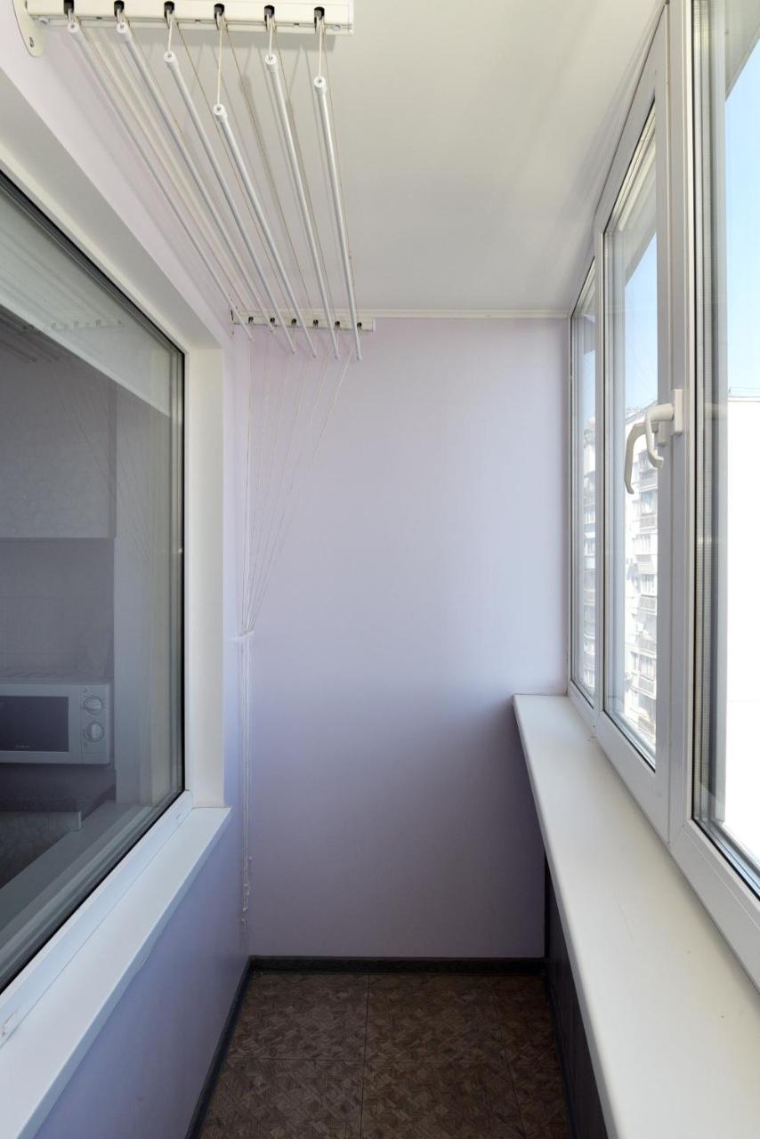 Apartament On Vasylia Lypkivskoho 24 Kiev Ngoại thất bức ảnh