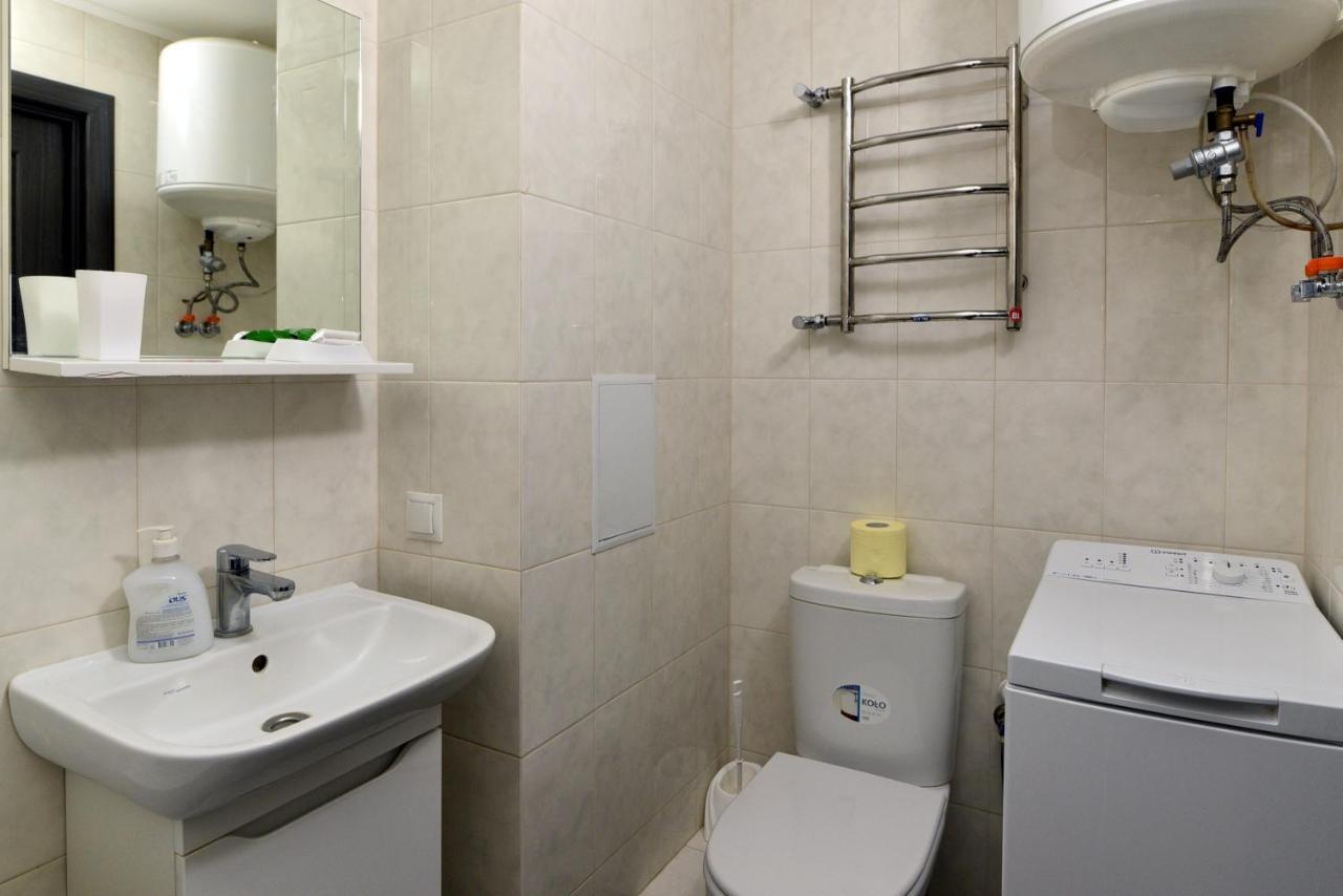 Apartament On Vasylia Lypkivskoho 24 Kiev Ngoại thất bức ảnh